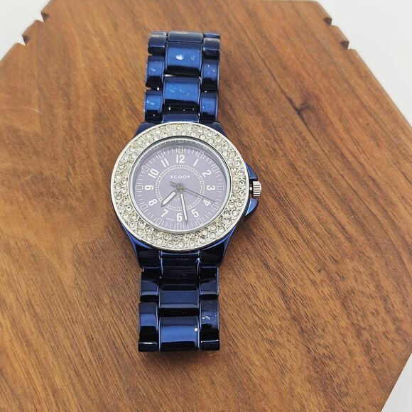 Scoop Women's Rhinestone Dial Boyfriend Watch Blue Metallic Bold Maximalist SNY1 - Picture 3 of 7